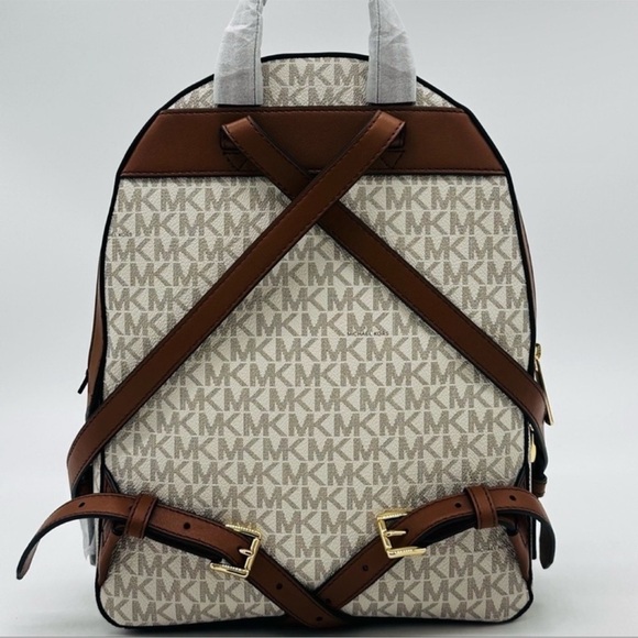 Michael Kors Medium Jaycee Zip Packet Backpack Vanilla - Picture 5 of 13